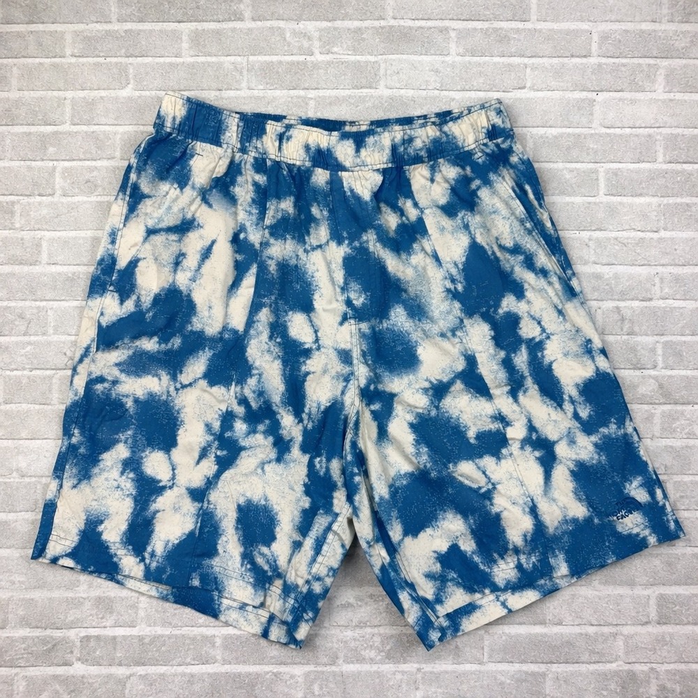 The North Face Shorts Class lV FlashDry Mens Large Blue Tie Dye Outdoor NF0A7QL